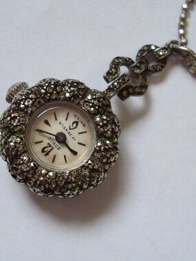 VINTAGE LADY WIND UP DECO PENDANT WATCH ,925 STERLING CASE ,RUN GREAT